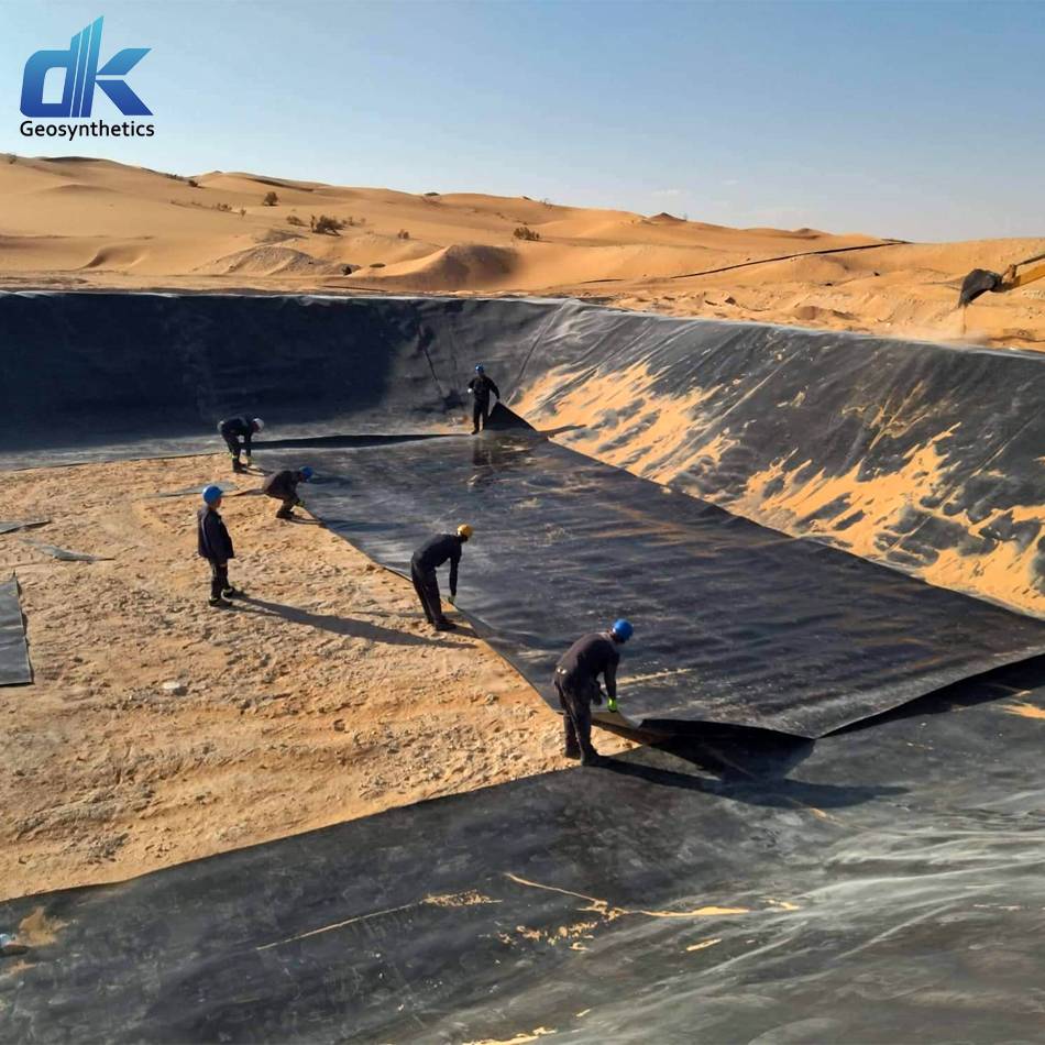 geomembrane38 (10).jpg