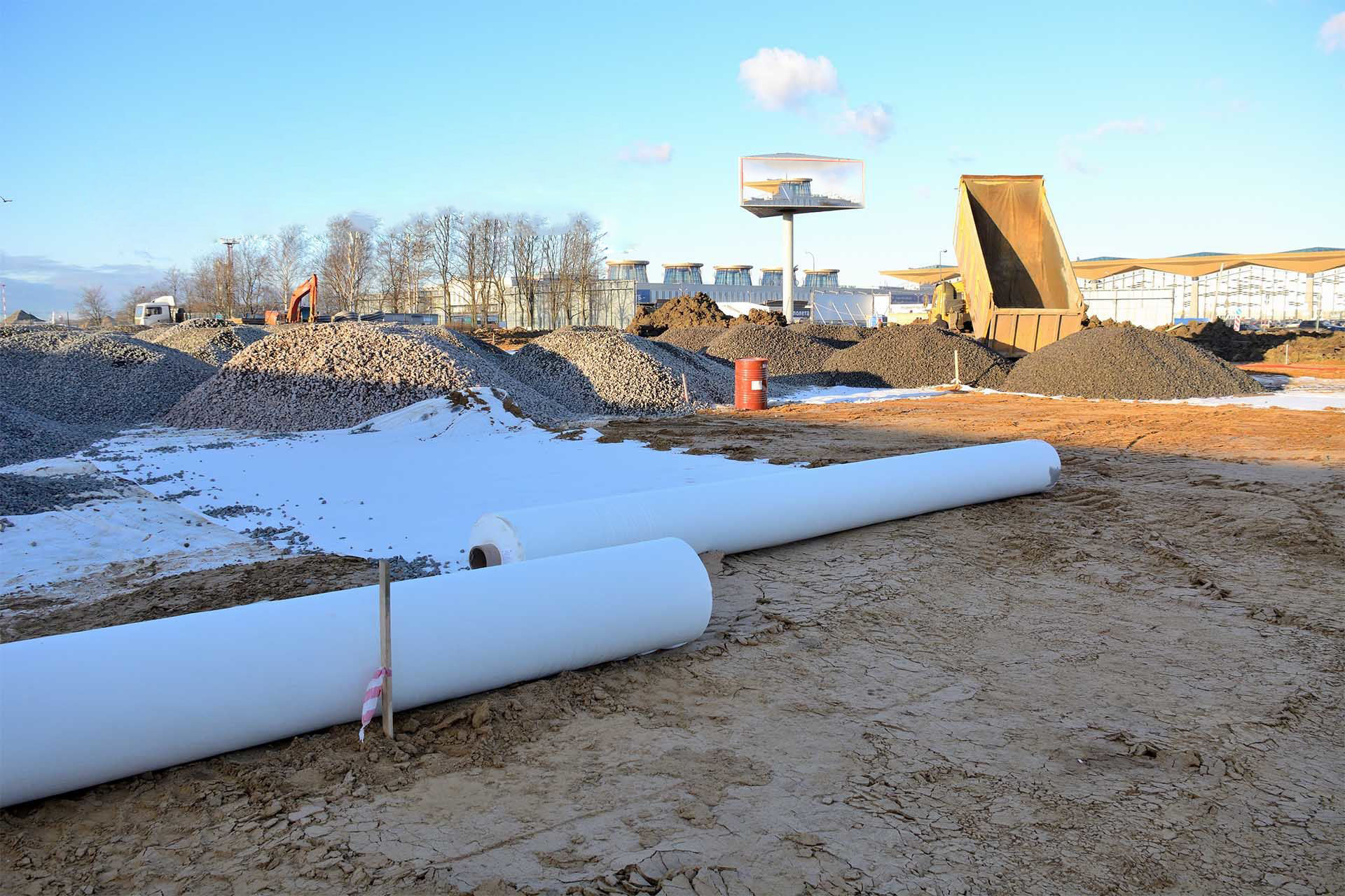 geotextile appliation 5.jpg