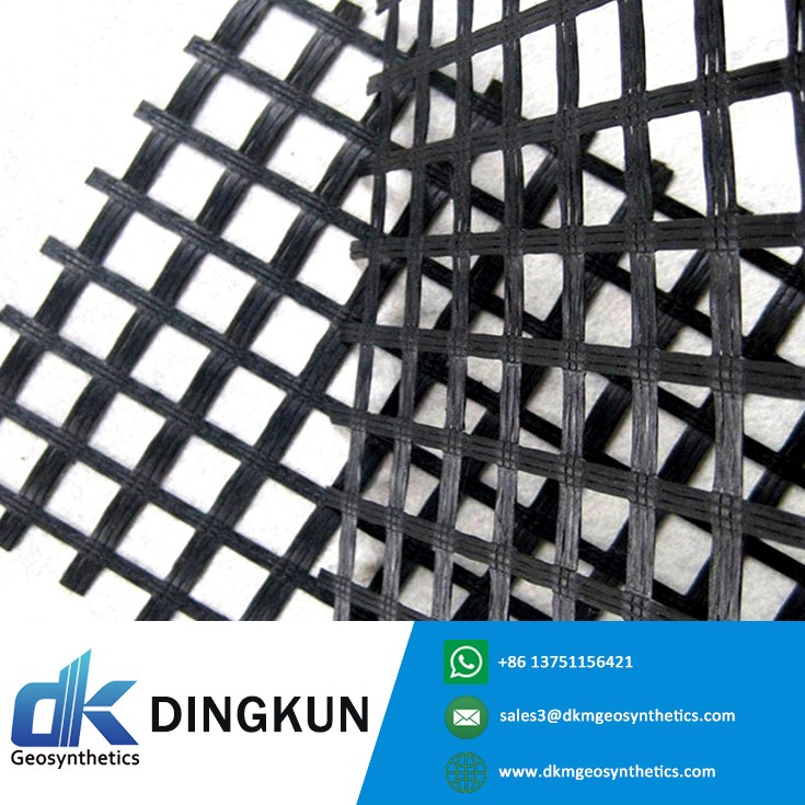 Polyester geogrid